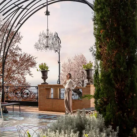 Nuvole Garden 5*