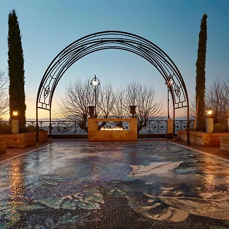 Nuvole Garden Hotel 5*