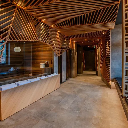 فندق Nuvole Garden 5*
