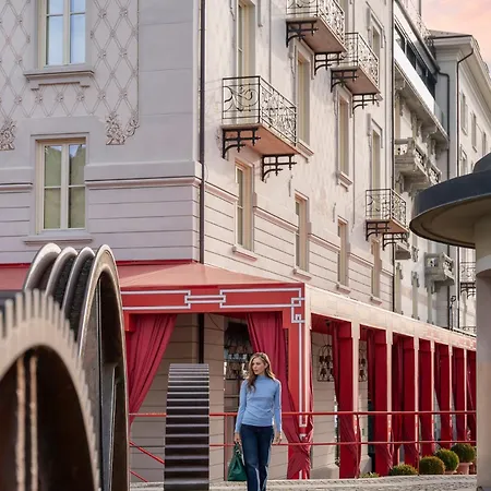 Nuvole Garden 5* Brunate