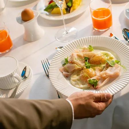 Hotel Nuvole Garden Brunate