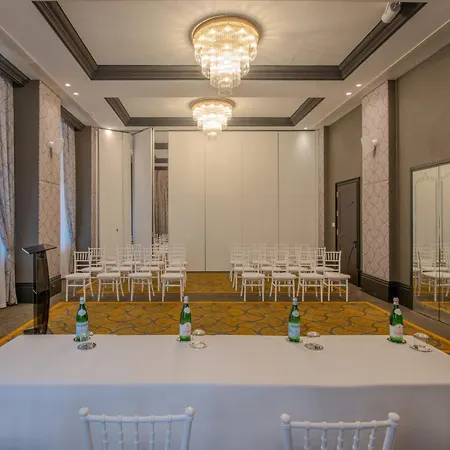 Nuvole Garden 5* Brunate